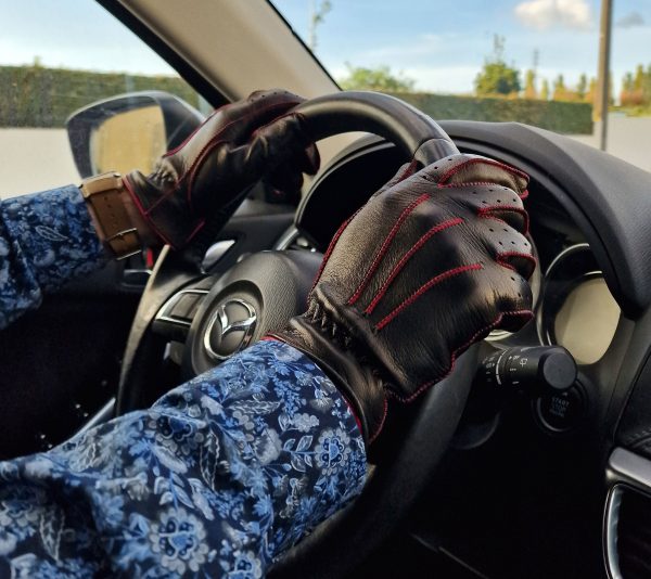 Men Leather Gloves (HCO82018) - Image 4